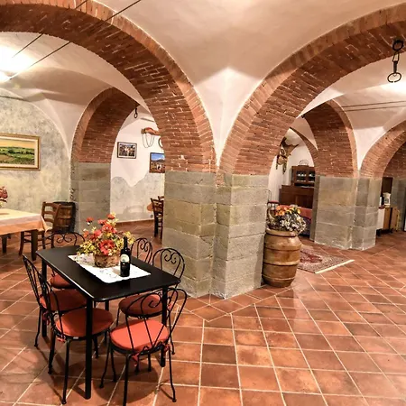 度假居 Fuer 20 Personen In Cortona- Trasimenischer By Interhome 哥尔顿