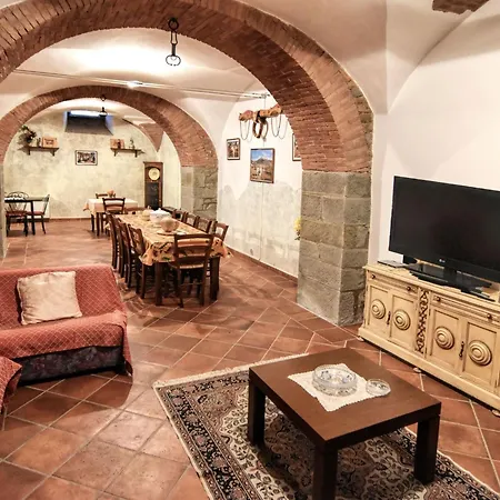 Fuer 20 Personen In Cortona- Trasimenischer By Interhome * Cortona