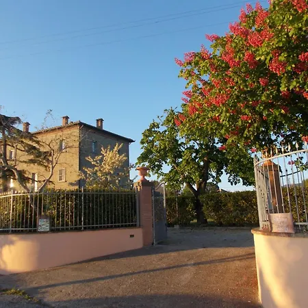 Fuer 20 Personen In Cortona- Trasimenischer By Interhome *