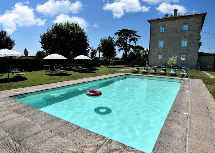 Semesterbostad Fuer 20 Personen In Cortona- Trasimenischer By Interhome