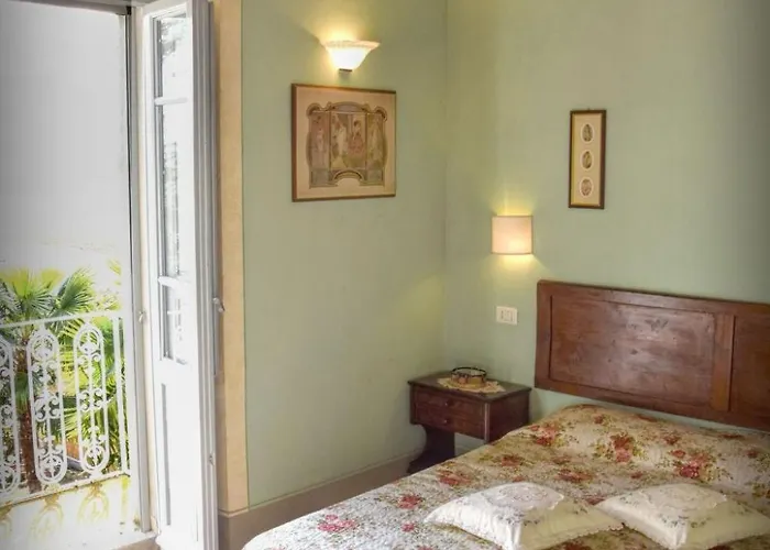 Semesterbostad Fuer 20 Personen In Cortona- Trasimenischer By Interhome *