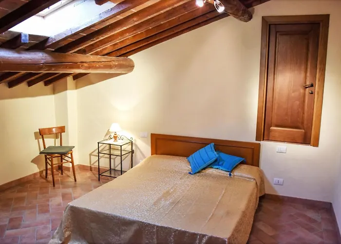 Fuer 20 Personen In Cortona- Trasimenischer By Interhome Semesterbostad Cortona