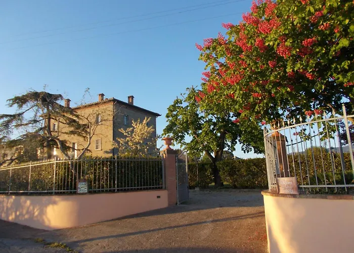 Fuer 20 Personen In Cortona- Trasimenischer By Interhome *