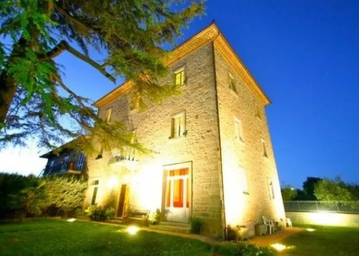 Fuer 20 Personen In Cortona- Trasimenischer By Interhome Cortone